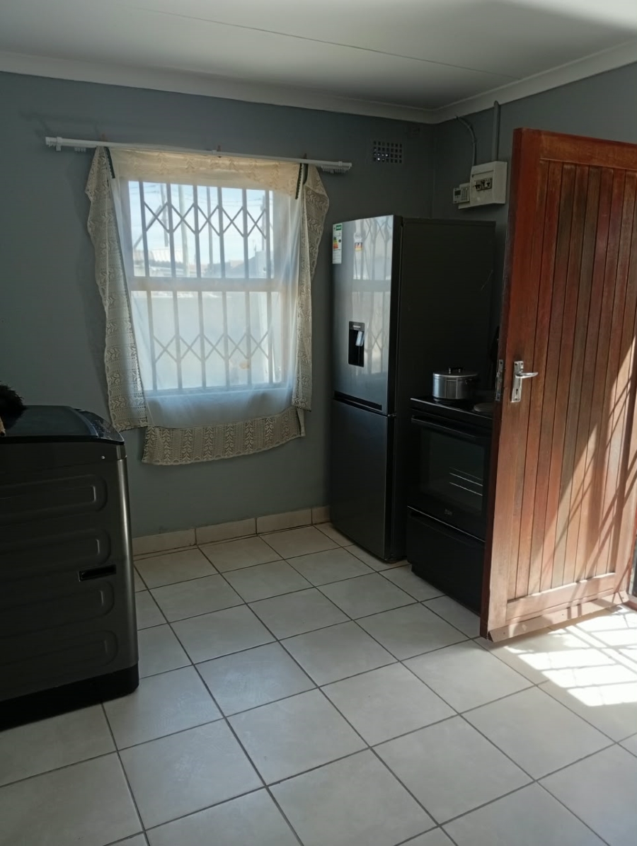 2 Bedroom Property for Sale in Griffiths Mxenge Western Cape